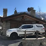 Petit La Thuile