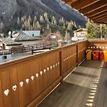 Petit Chalet